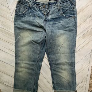 Womens Size 6 Express crop jeans